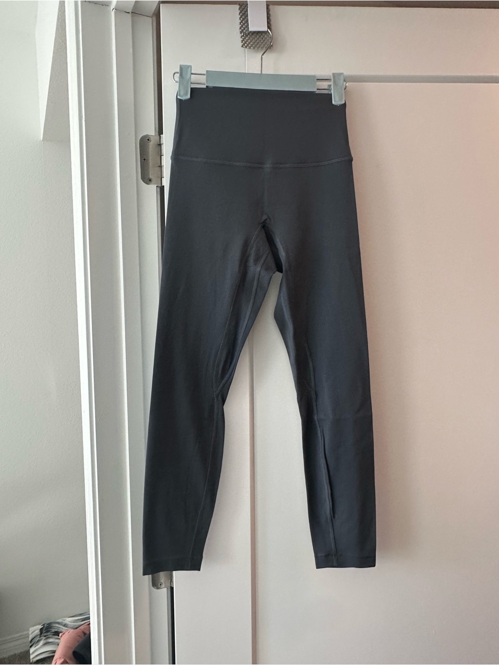 Lululemon Align No-Line 25